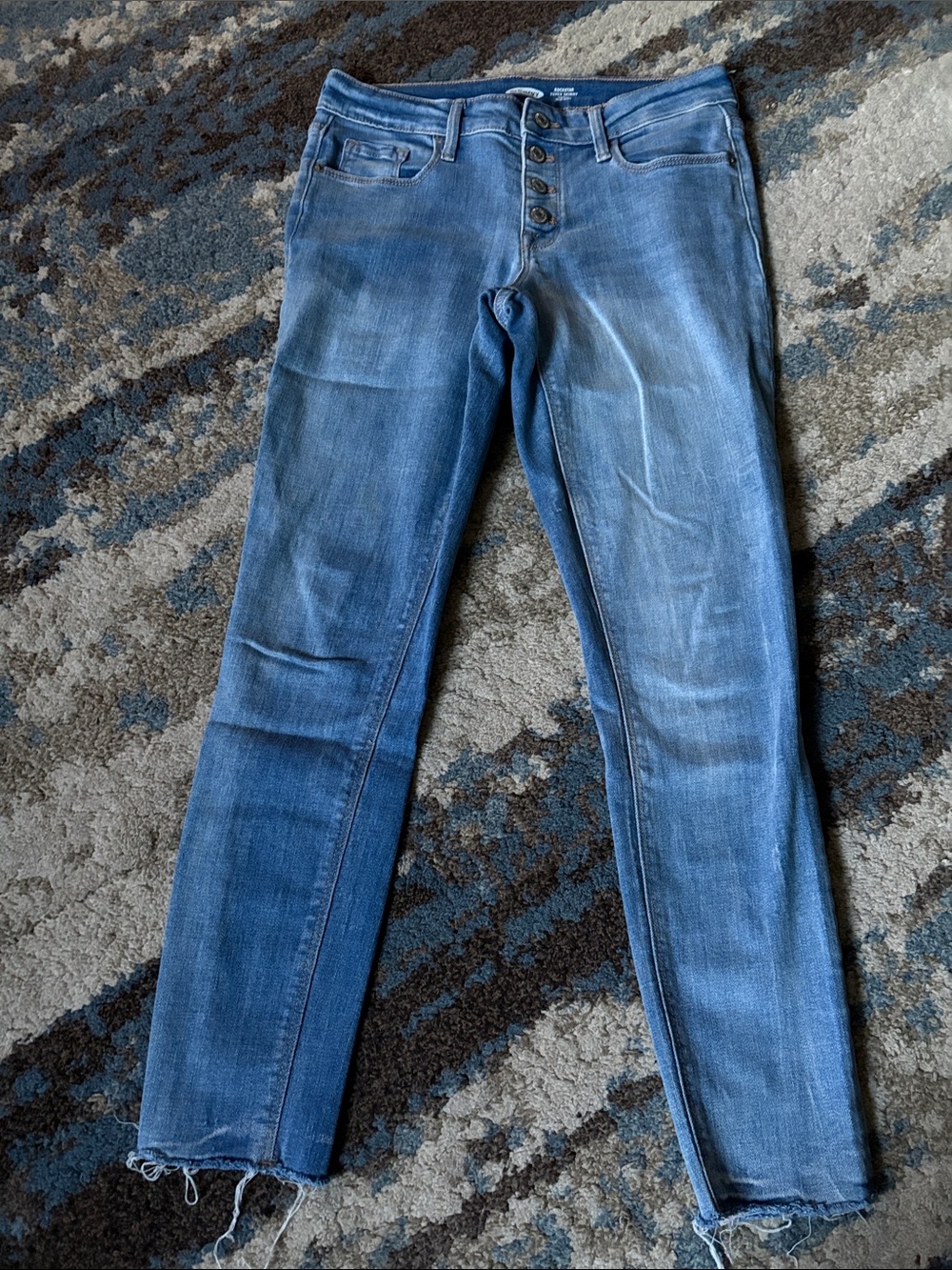 Old Navy Blue Cropped Mid-rise Button-Fly Jeans with Frayed Hem